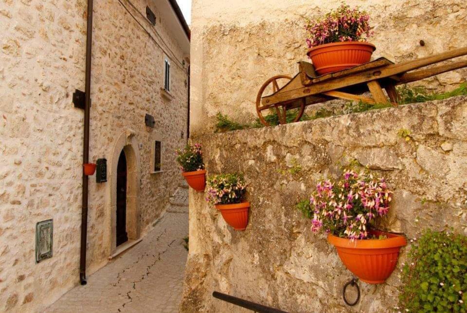 Don Pasquale Scontrone House Villa Dış mekan fotoğraf